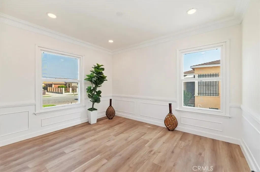 2816 W 84th, Inglewood, California 90305 home-pic-12